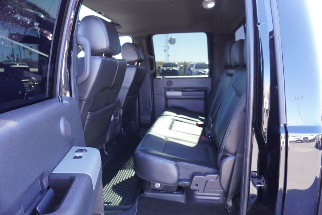 2016 Ford SUPER DUTY F-350 LARIAT - 22935835 - 21
