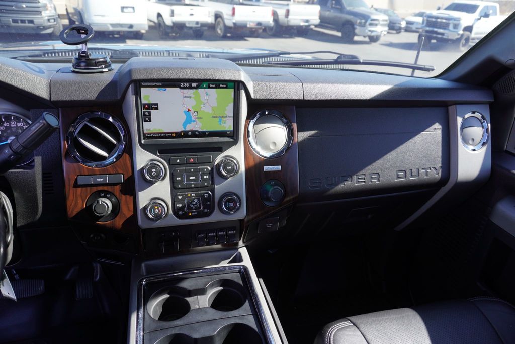 2016 Ford SUPER DUTY F-350 LARIAT - 22935835 - 31