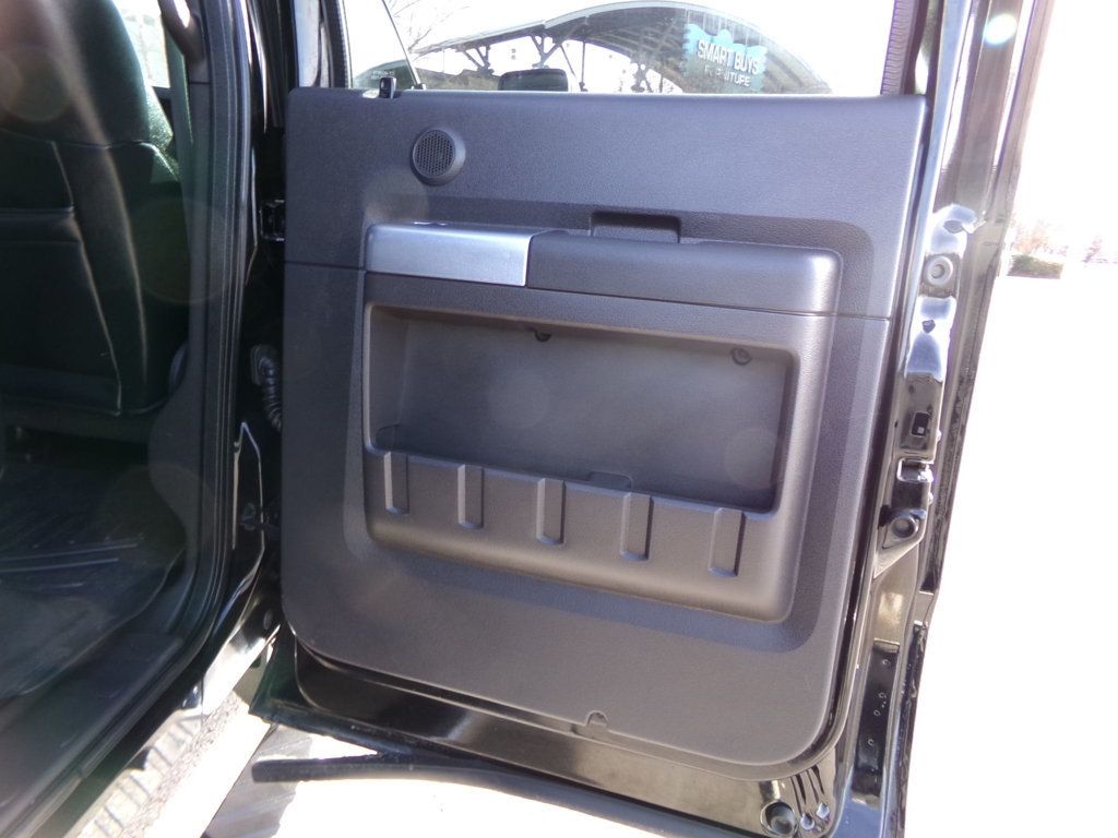 2016 Ford Super Duty F-350 DRW 4WD Crew Cab 172" Lariat - 22963620 - 13