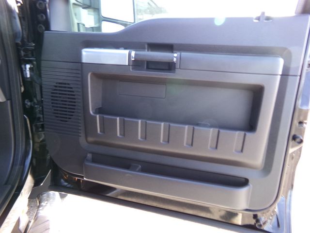 2016 Ford Super Duty F-350 DRW 4WD Crew Cab 172" Lariat - 22963620 - 17