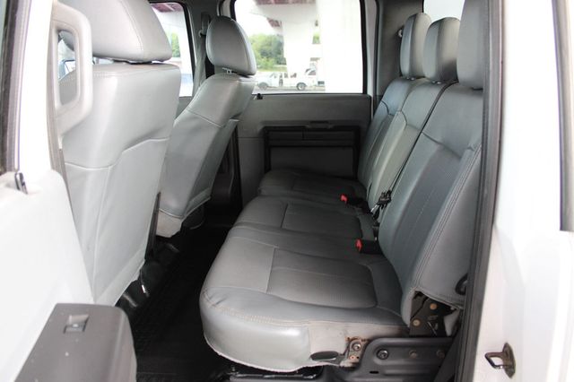 2016 Ford Super Duty F-350 DRW 4WD Crew Cab 172" XL - 23045123 - 14