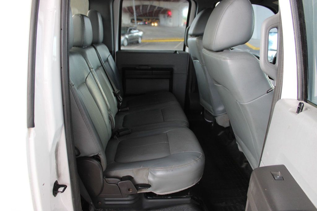 2016 Ford Super Duty F-350 DRW 4WD Crew Cab 172" XL - 23045123 - 16