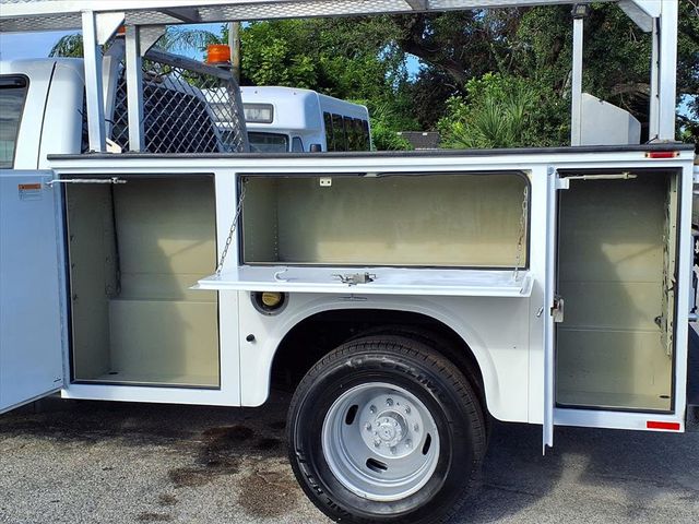 2016 Ford Super Duty F-350 DRW 8' Service Body - 22924083 - 16