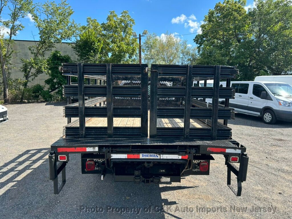 2016 Ford F-350 photo 13