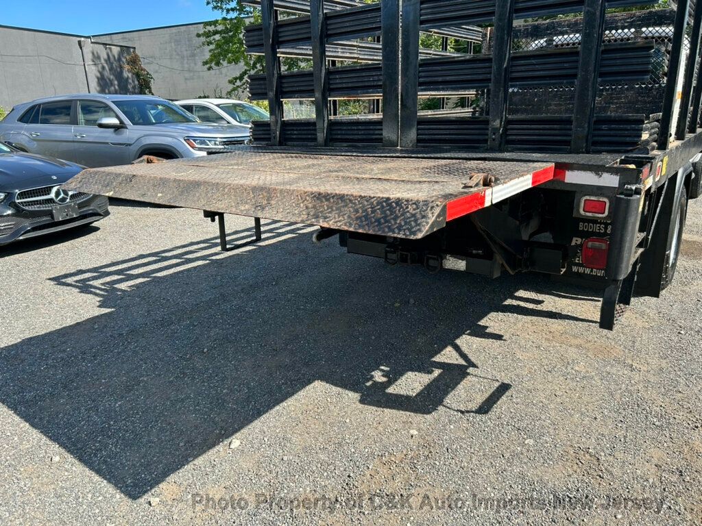 2016 Ford F-350 photo 21