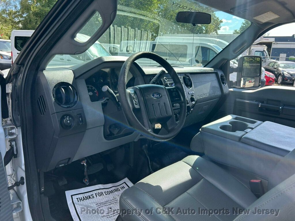 2016 Ford F-350 photo 22