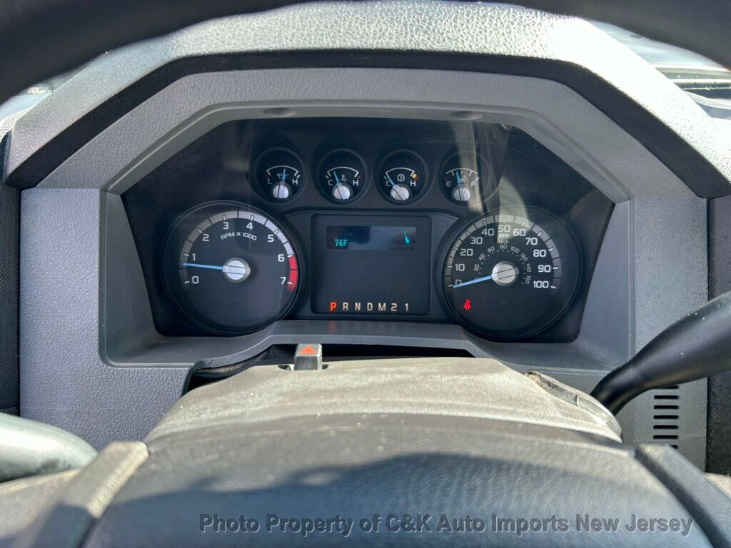 2016 Ford F-350 photo 26