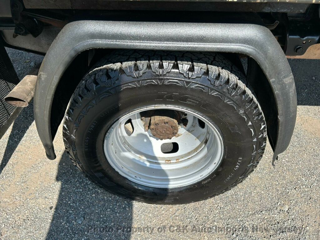 2016 Ford F-350 photo 34