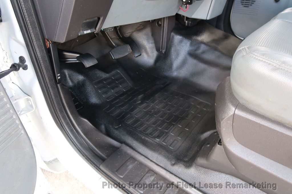 2016 Ford Super Duty F-350 DRW Cab-Chassis F350SD 2WD Reg Cab 12' Flatbed Rack DRW - 22995798 - 11