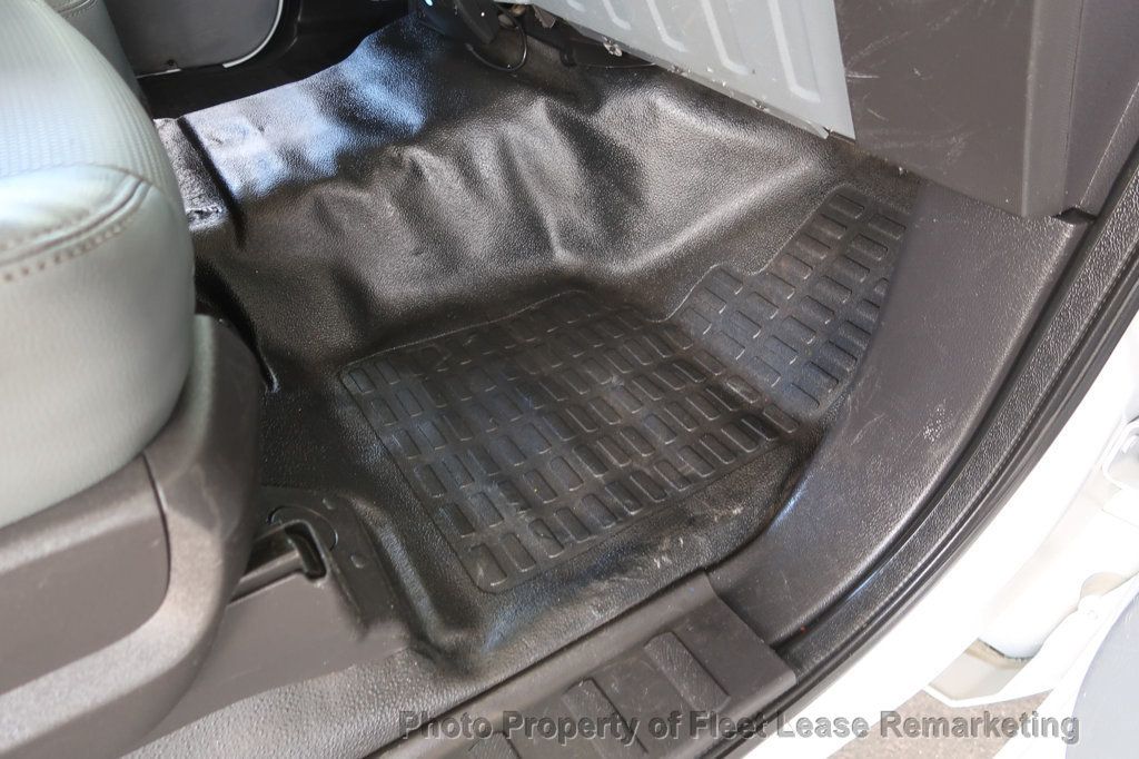 2016 Ford Super Duty F-350 DRW Cab-Chassis F350SD 2WD Reg Cab 12' Flatbed Rack DRW - 22995798 - 17