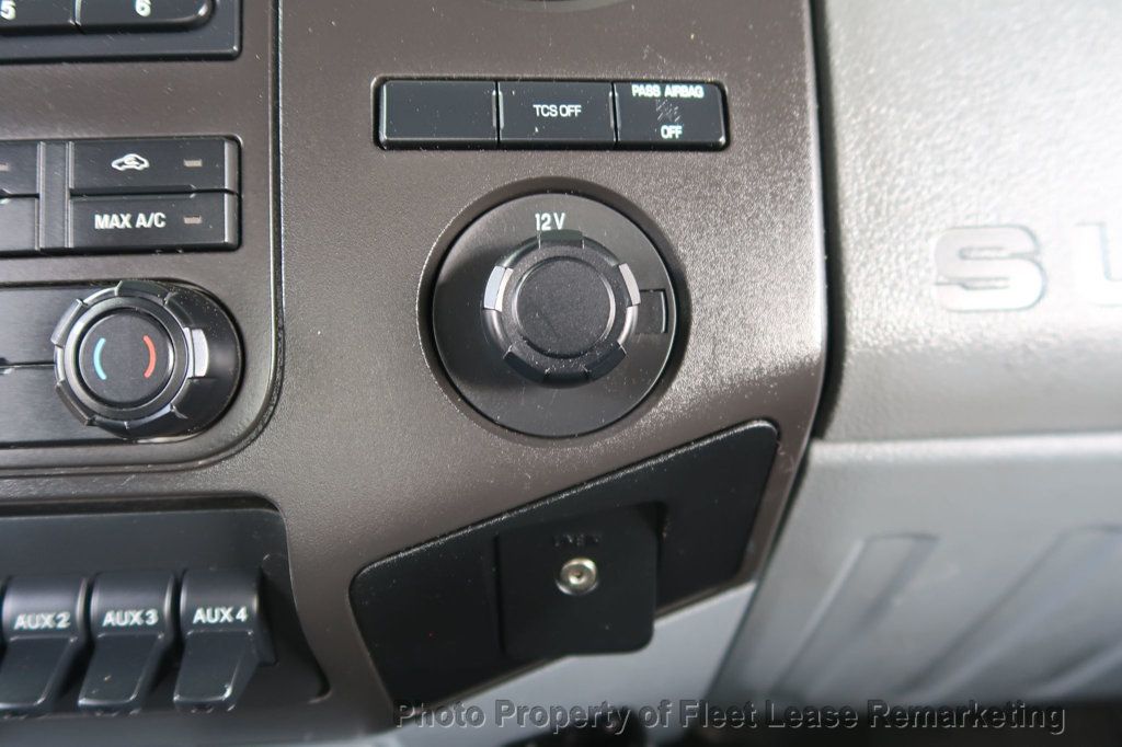 2016 Ford Super Duty F-350 DRW Cab-Chassis F350SD 2WD Reg Cab 12' Flatbed Rack DRW - 22995798 - 18