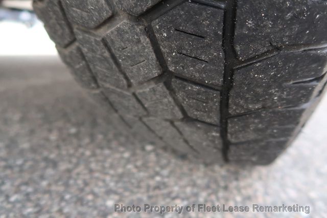 2016 Ford Super Duty F-350 DRW Cab-Chassis F350SD 2WD Reg Cab 12' Flatbed Rack DRW - 22995798 - 22