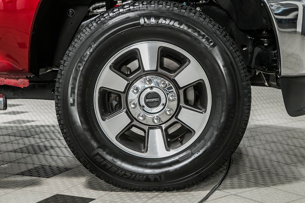 2016 Ford Super Duty F-350 SRW 4WD Crew Cab 172" Lariat - 16192471 - 19