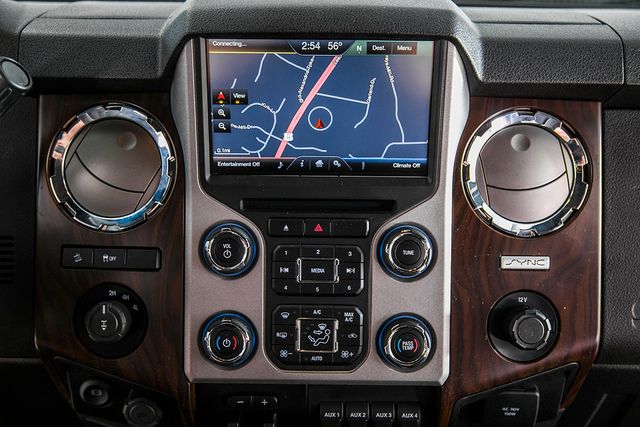 2016 Ford Super Duty F-350 SRW 4WD Crew Cab 172" Lariat - 16192471 - 23