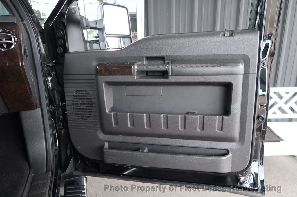 2016 Ford Super Duty F-350 SRW F350SD 4WD Crew Cab SWB Platinum  - 22904810 - 27