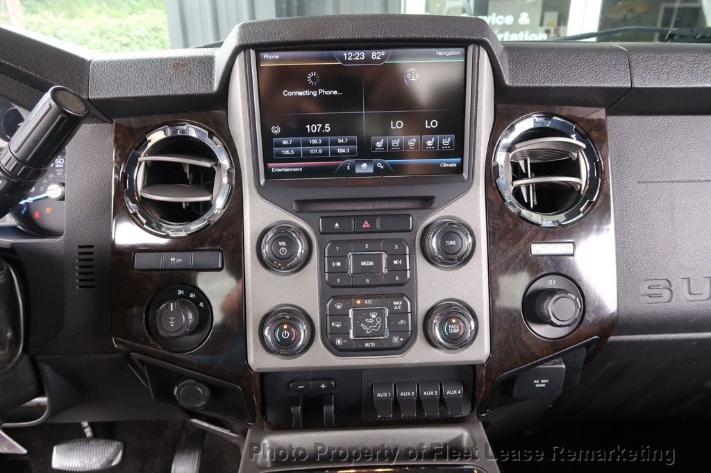 2016 Ford Super Duty F-350 SRW F350SD 4WD Crew Cab SWB Platinum  - 22904810 - 30