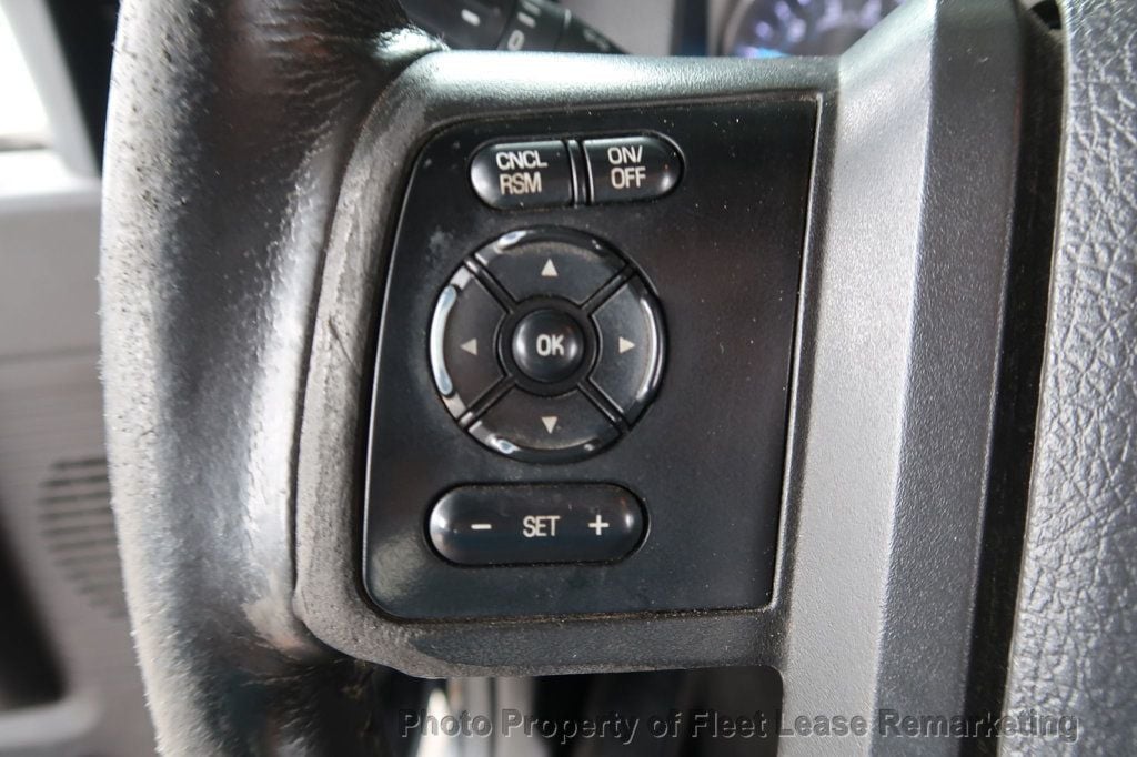 2016 Ford Super Duty F-350 SRW F350SD 4WD Crew Cab SWB Platinum  - 22904810 - 37