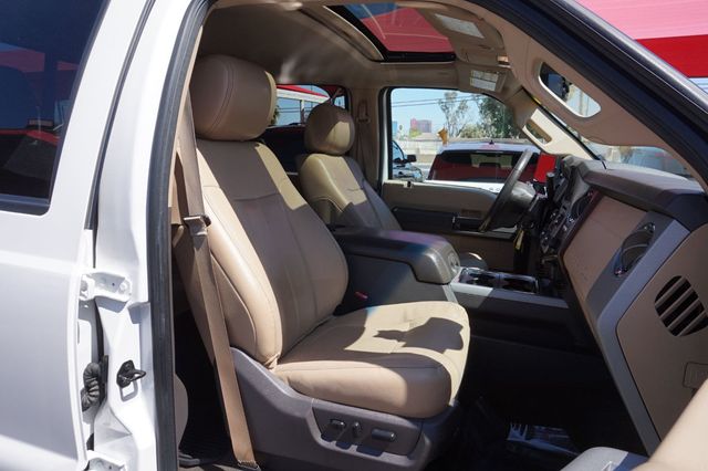 2016 Ford Super Duty F-350 SRW LARIAT, DIESEL, 4X4, PREMIUM WHEELS, RUNNING BOARDS, TOW PKG - 23004941 - 21