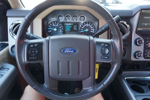 2016 Ford Super Duty F-350 SRW LARIAT, DIESEL, 4X4, PREMIUM WHEELS, RUNNING BOARDS, TOW PKG - 23004941 - 26