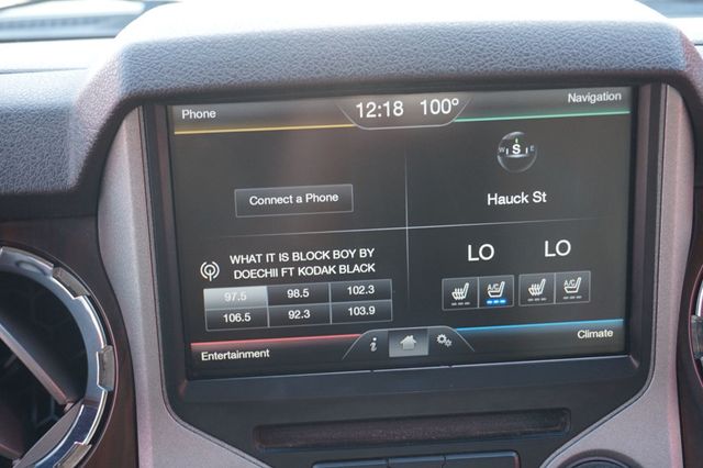 2016 Ford Super Duty F-350 SRW LARIAT, DIESEL, 4X4, PREMIUM WHEELS, RUNNING BOARDS, TOW PKG - 23004941 - 30