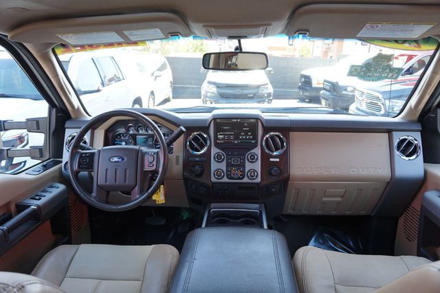 2016 Ford Super Duty F-350 SRW LARIAT, DIESEL, 4X4, PREMIUM WHEELS, RUNNING BOARDS, TOW PKG - 23004941 - 39