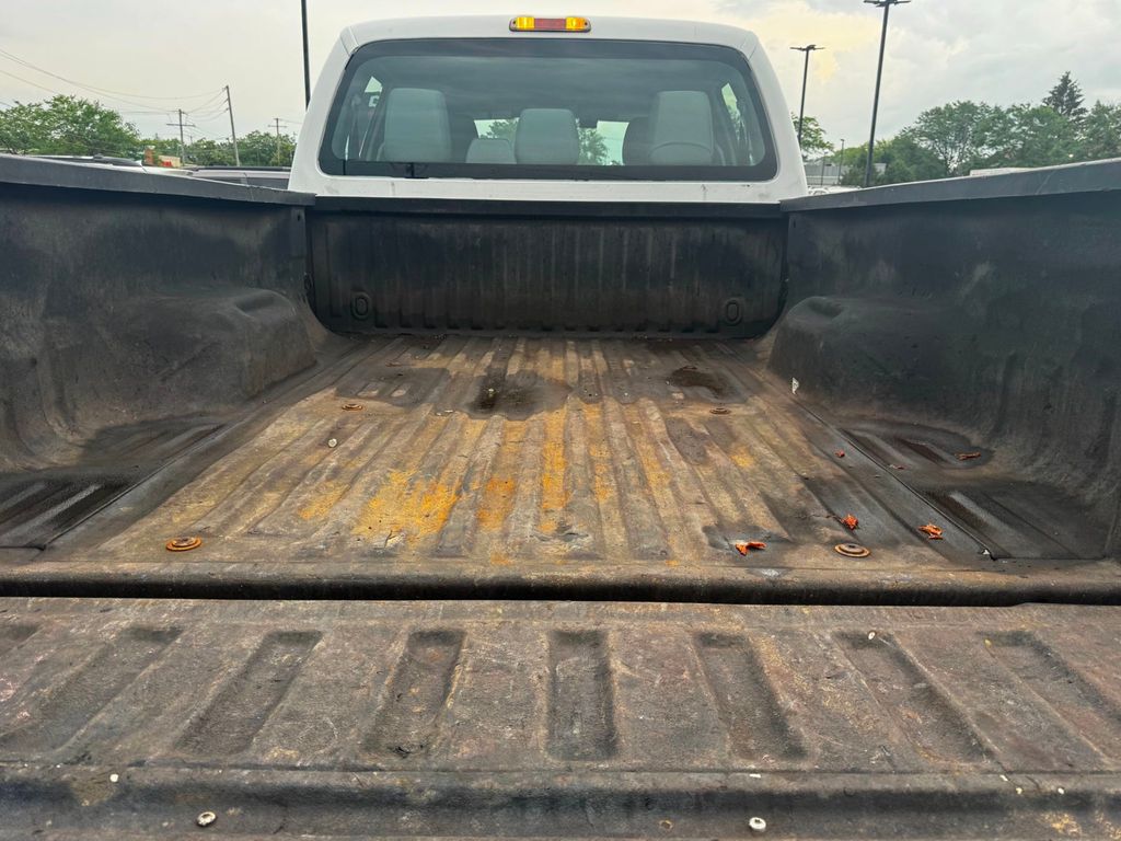 2016 Ford Super Duty F-350 SRW XL - 23045877 - 18