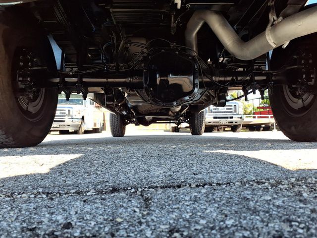 2016 Ford Super Duty F-350 SRW Cab-Chassis 8' Utility Truck - 23068558 - 21