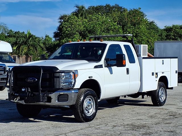2016 Ford Super Duty F-350 SRW Cab-Chassis 8' Utility Truck - 23068558 - 6