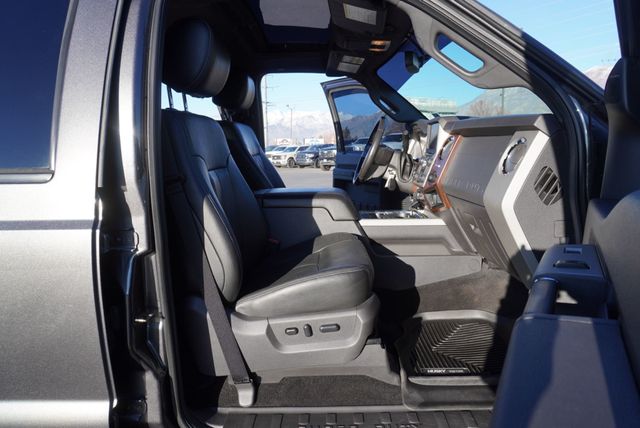 2016 Ford SUPER DUTY F-450 LARIAT - 22960355 - 25