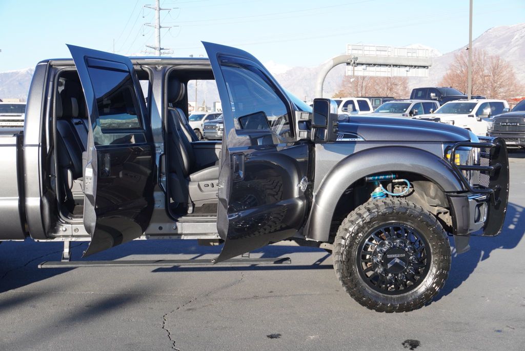 2016 Ford SUPER DUTY F-450 LARIAT - 22960355 - 27