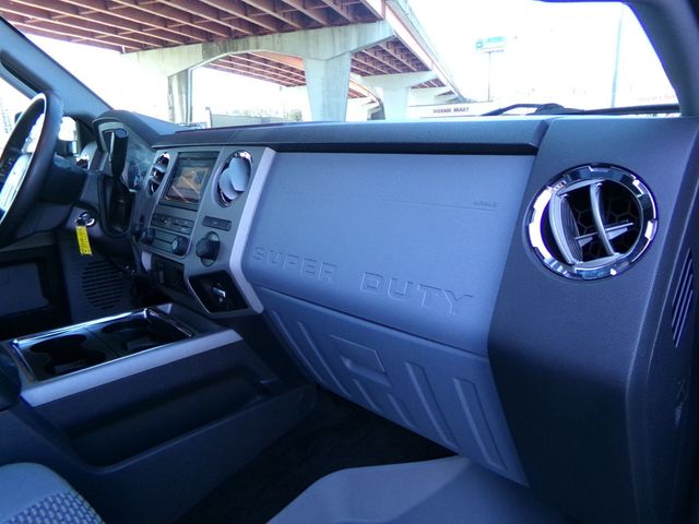 2016 Ford Super Duty F-450 DRW 4WD Crew Cab 172" XLT - 22982725 - 16