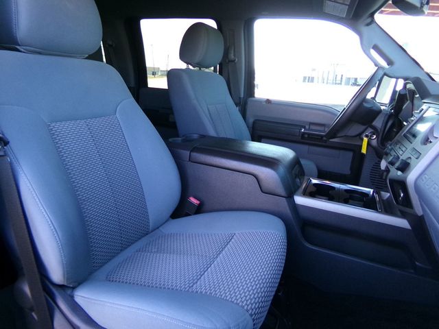 2016 Ford Super Duty F-450 DRW 4WD Crew Cab 172" XLT - 22982725 - 17