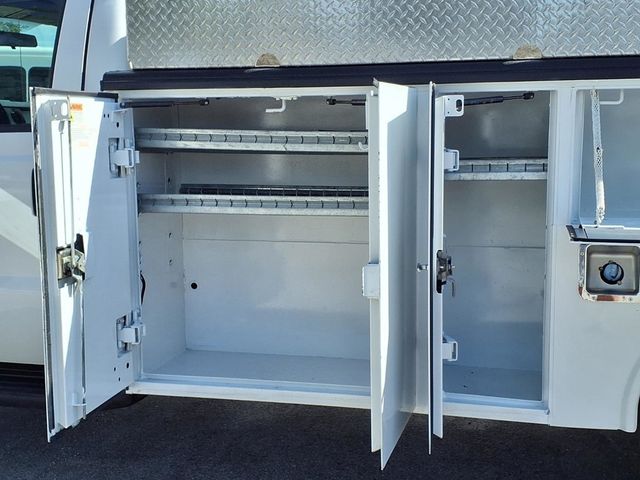 2016 Ford Super Duty F-450 DRW Cab-Chassis 11' Utility truck w/Crane - 23035141 - 13