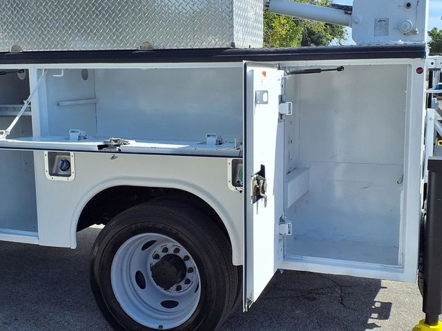2016 Ford Super Duty F-450 DRW Cab-Chassis 11' Utility truck w/Crane - 23035141 - 14