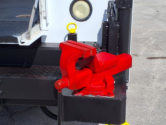 2016 Ford Super Duty F-450 DRW Cab-Chassis 11' Utility truck w/Crane - 23035141 - 20