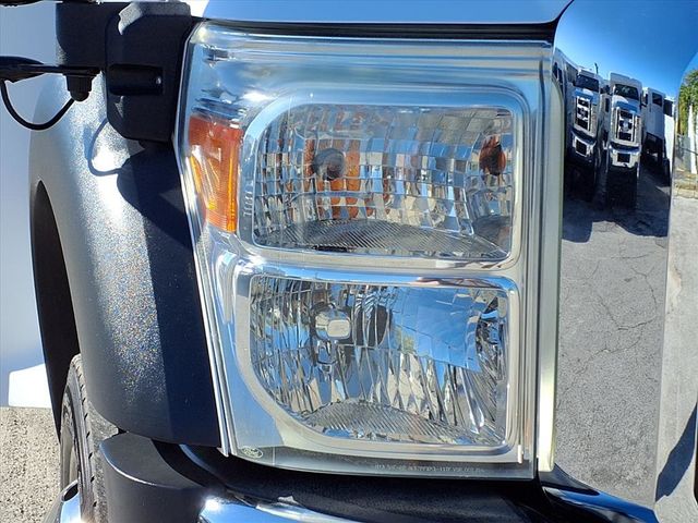 2016 Ford Super Duty F-550 DRW 23 Passenger Shuttle Bus w/Wheelchair - 22941142 - 1