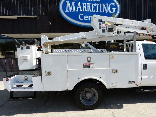 2016 Ford Super Duty F-550 DRW 6.7L V8 TURBO DIESEL*XL*4WD*REG CAB*"ALTEC" 37' INSULATED BUCKET - 22973550 - 18