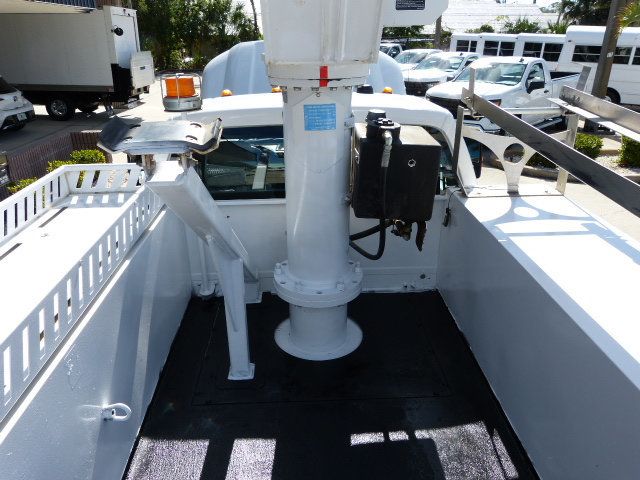 2016 Ford Super Duty F-550 DRW 6.7L V8 TURBO DIESEL*XL*4WD*REG CAB*"ALTEC" 37' INSULATED BUCKET - 22973550 - 27