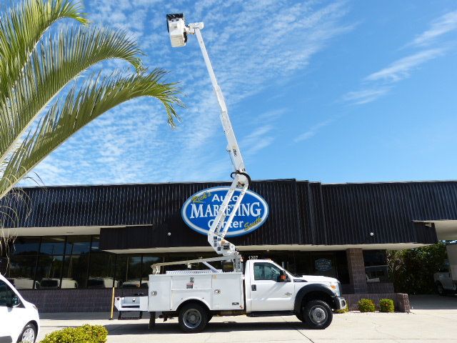 2016 Ford Super Duty F-550 DRW 6.7L V8 TURBO DIESEL*XL*4WD*REG CAB*"ALTEC" 37' INSULATED BUCKET - 22973550 - 32