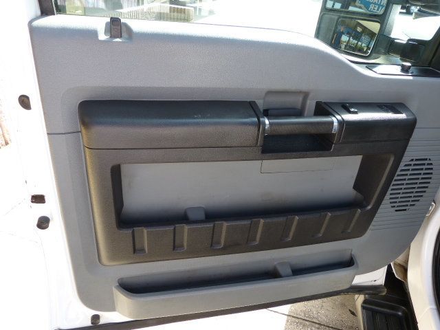 2016 Ford Super Duty F-550 DRW 6.7L V8 TURBO DIESEL*XL*4WD*REG CAB*"ALTEC" 37' INSULATED BUCKET - 22973550 - 37