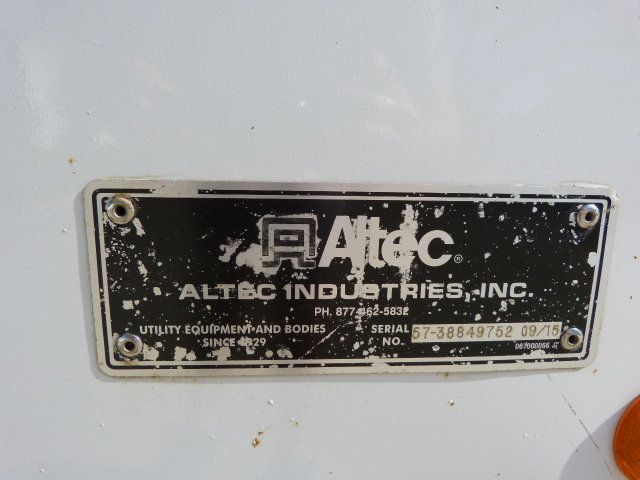 2016 Ford Super Duty F-550 DRW 6.7L V8 TURBO DIESEL*XL*4WD*REG CAB*"ALTEC" 37' INSULATED BUCKET - 22973550 - 47