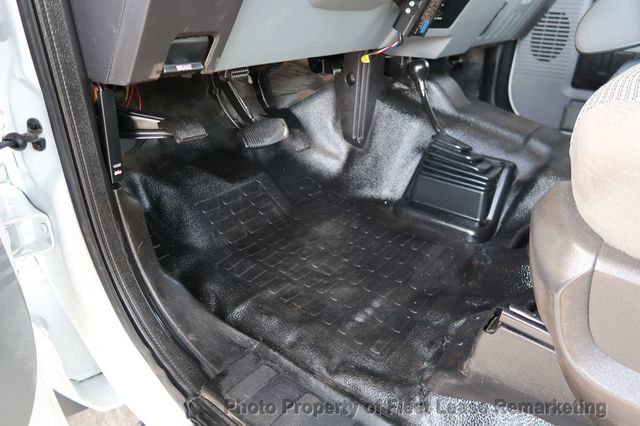 2016 Ford Super Duty F-550 DRW F550SD 4WD Supercab Cab /Chassis 186" WB  - 22954740 - 11