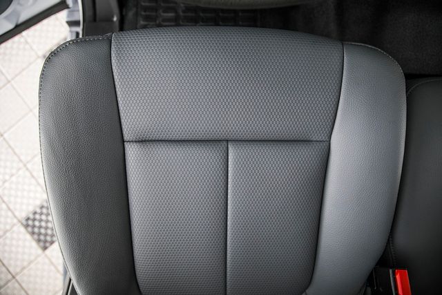 2016 Ford Super Duty F-550 DRW F550 XL  - 16097081 - 25