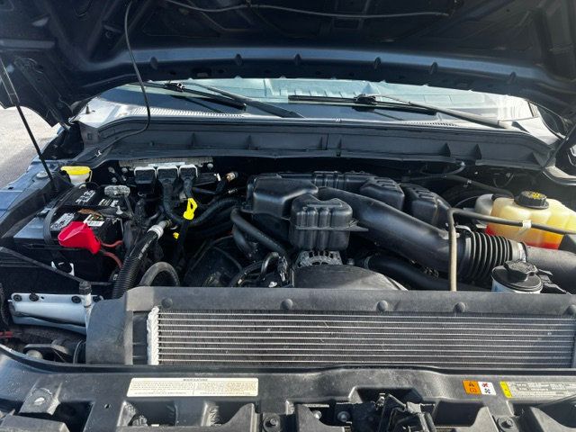 2016 Ford SUPER DUTY UTILITY F-250 UTILITY TRUCK - 23051049 - 18