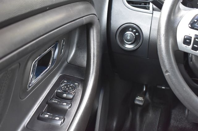 2016 Ford Taurus 4dr Sedan SEL AWD - 23061559 - 28