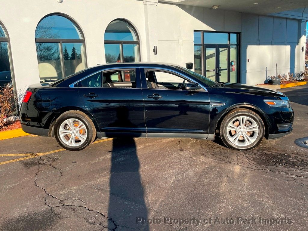 2016 Ford Taurus 4dr Sedan SEL FWD - 22042927 - 9