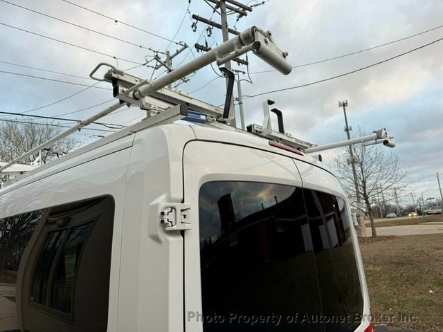 2016 Ford Transit T150 Medium Roof Cargo Van - 22970284 - 23