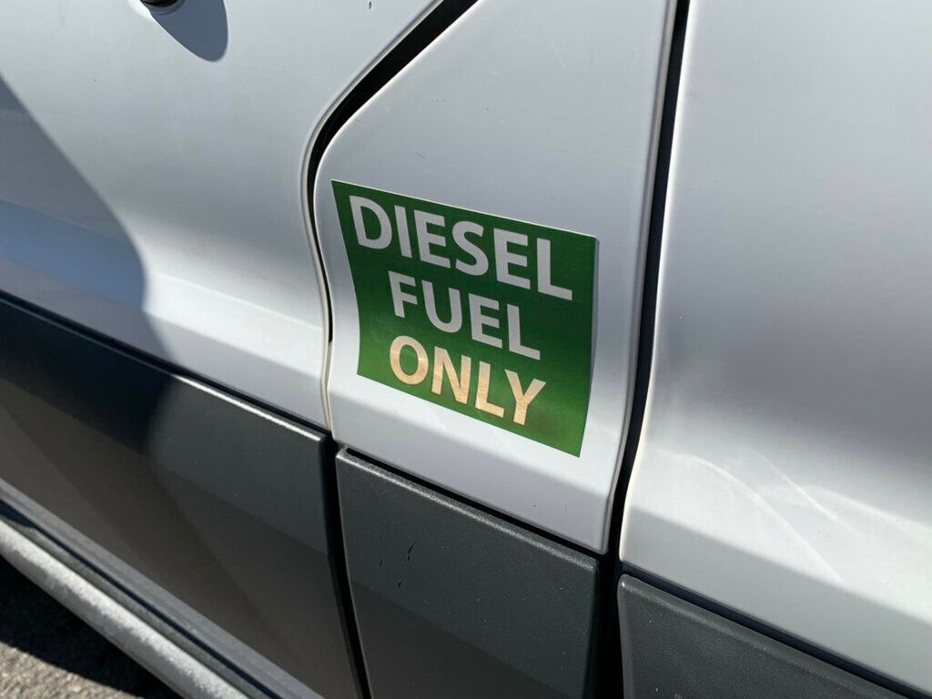 2016 Ford Transit Cargo Van T-250 148" Med Rf 9000 GVWR Sliding RH Dr - 22938839 - 19