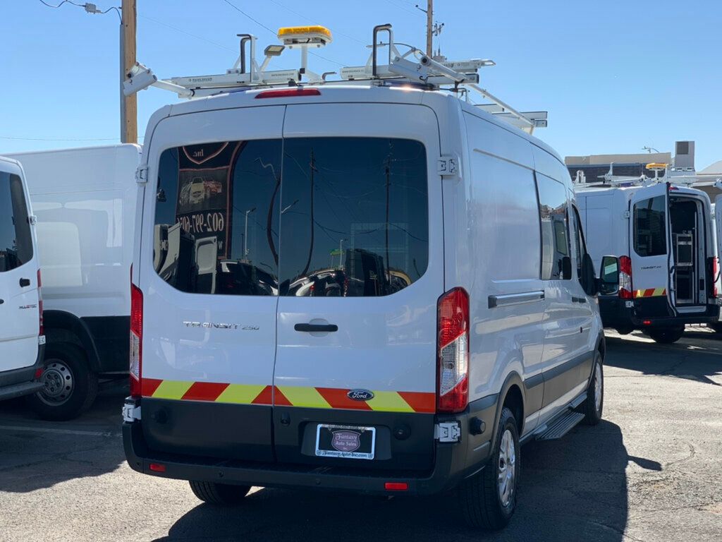 2016 Ford Transit Cargo Van T-250 148" Med Rf 9000 GVWR Sliding RH Dr - 22938839 - 27