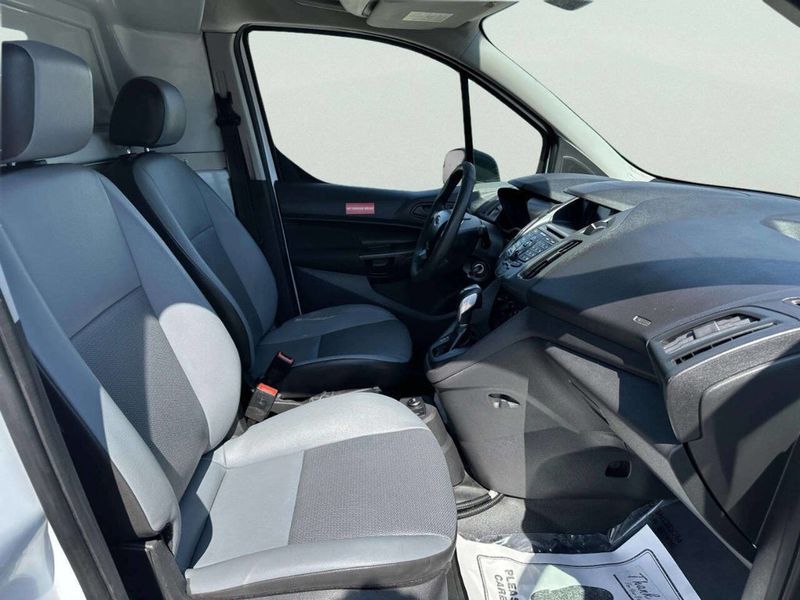2016 Ford Transit Connect LWB XL - 23006129 - 14